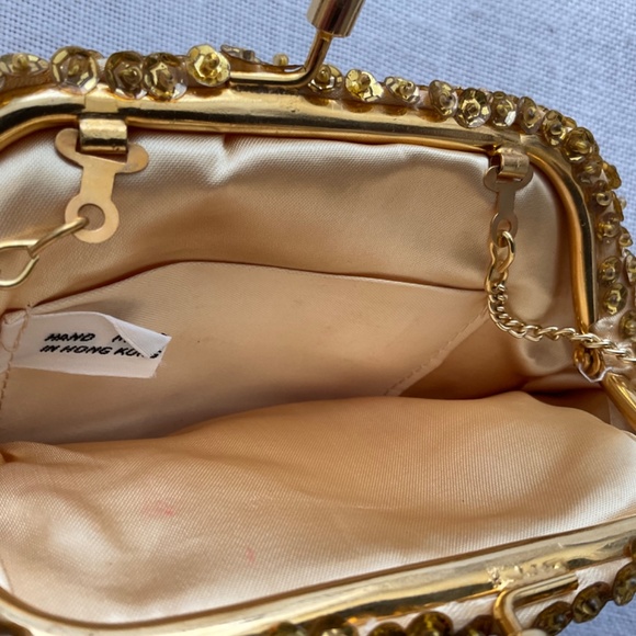•Vintage Gold Beaded Bag Clutch Hand Made In Hong Kong - Picture 7 of 9